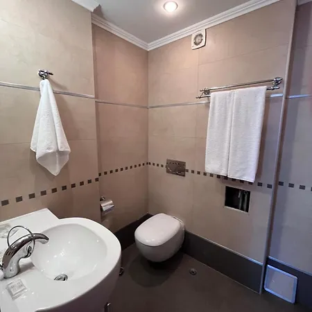 Kavaler Hotel